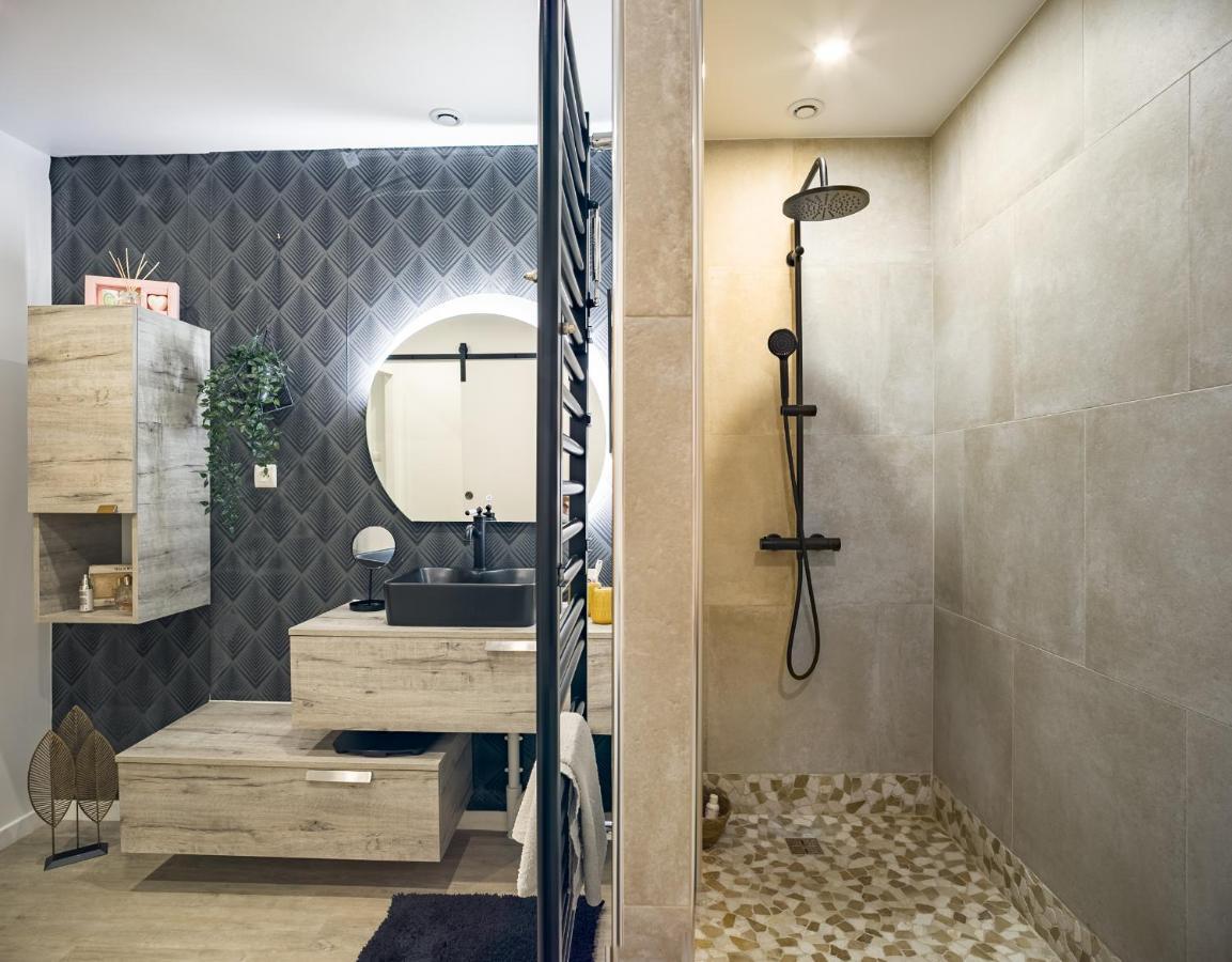 Апартаменты Loft Avec Jardin Et Parking Prive Труа Экстерьер фото